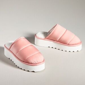 Maeve (Anthropologie) Pink Sherpa Lined Platform Slippers Size S
